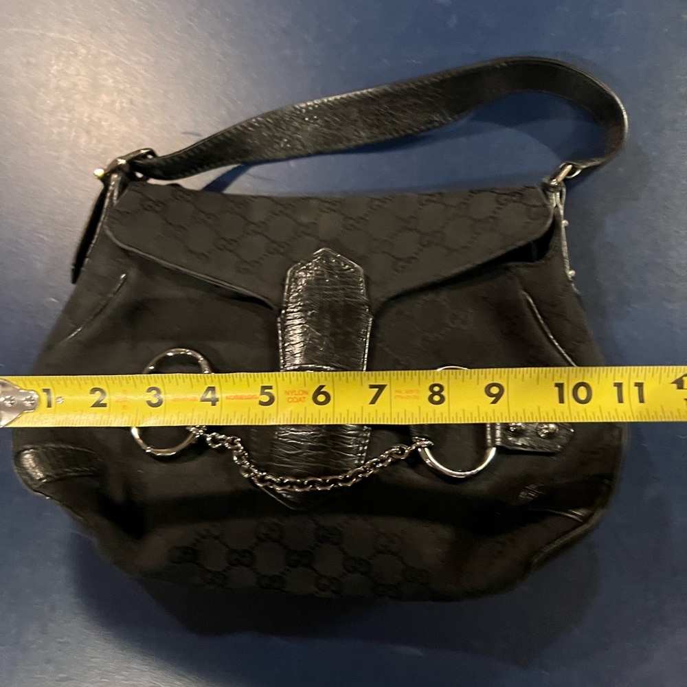 Gucci Black Classic Canvas GG Print Shoulder Bag - Picture 6 of 15